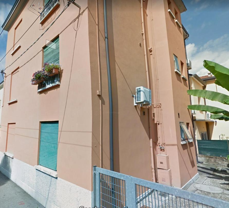 L'Angolo Di Bibi Apartamento Padua Exterior foto